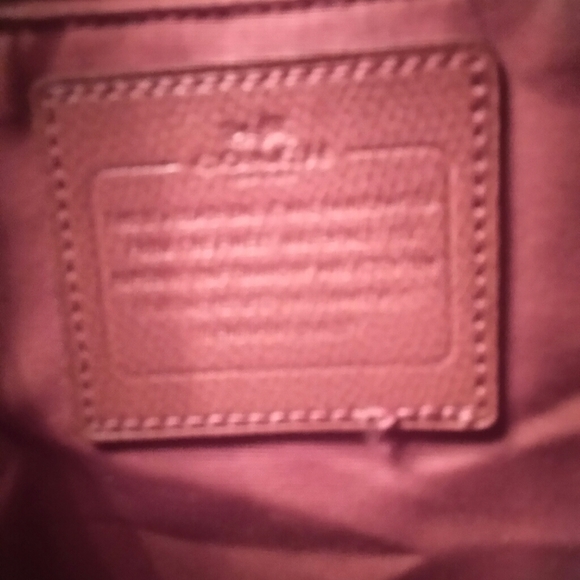 Authentic Coach - Picture 3 of 4